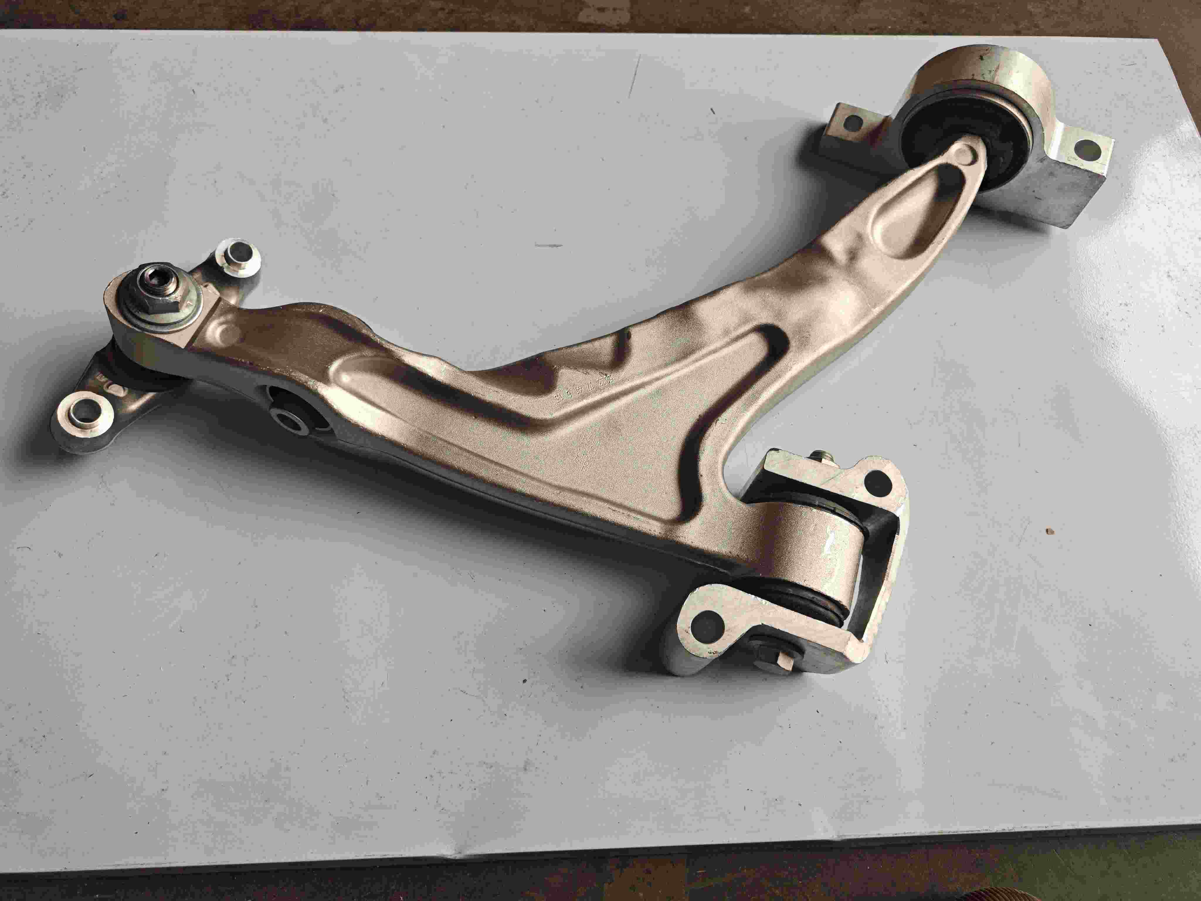 Swing Arm