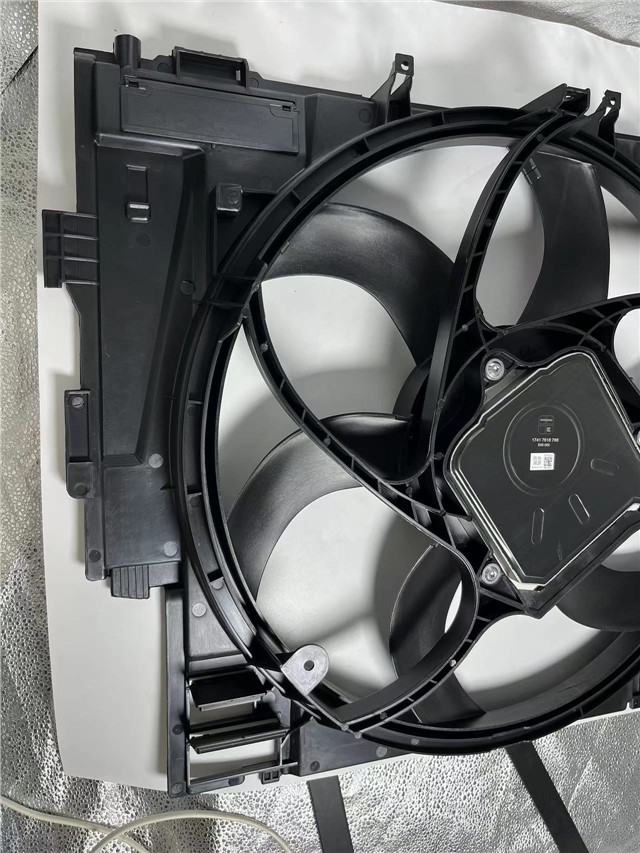 Electronic Fan 600W