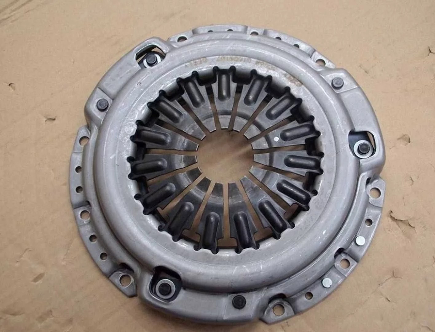 Ec8Clutch Pressure Plate