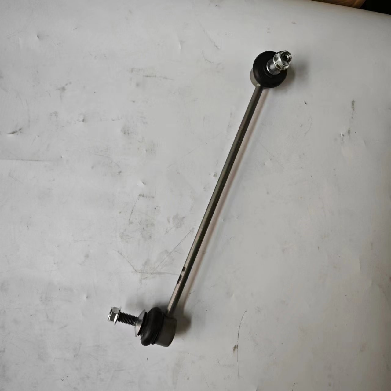 Front Stabilizer Bar Tie Rod (Left)