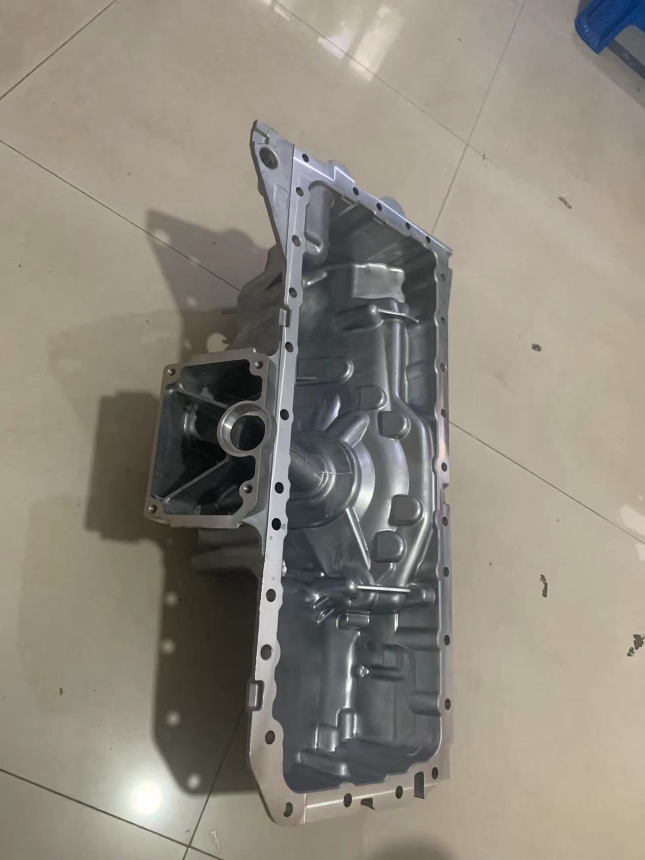 Engine Oil Pan