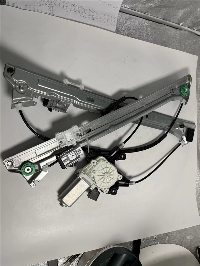 Front Door Window Regulator(With Motor)Left