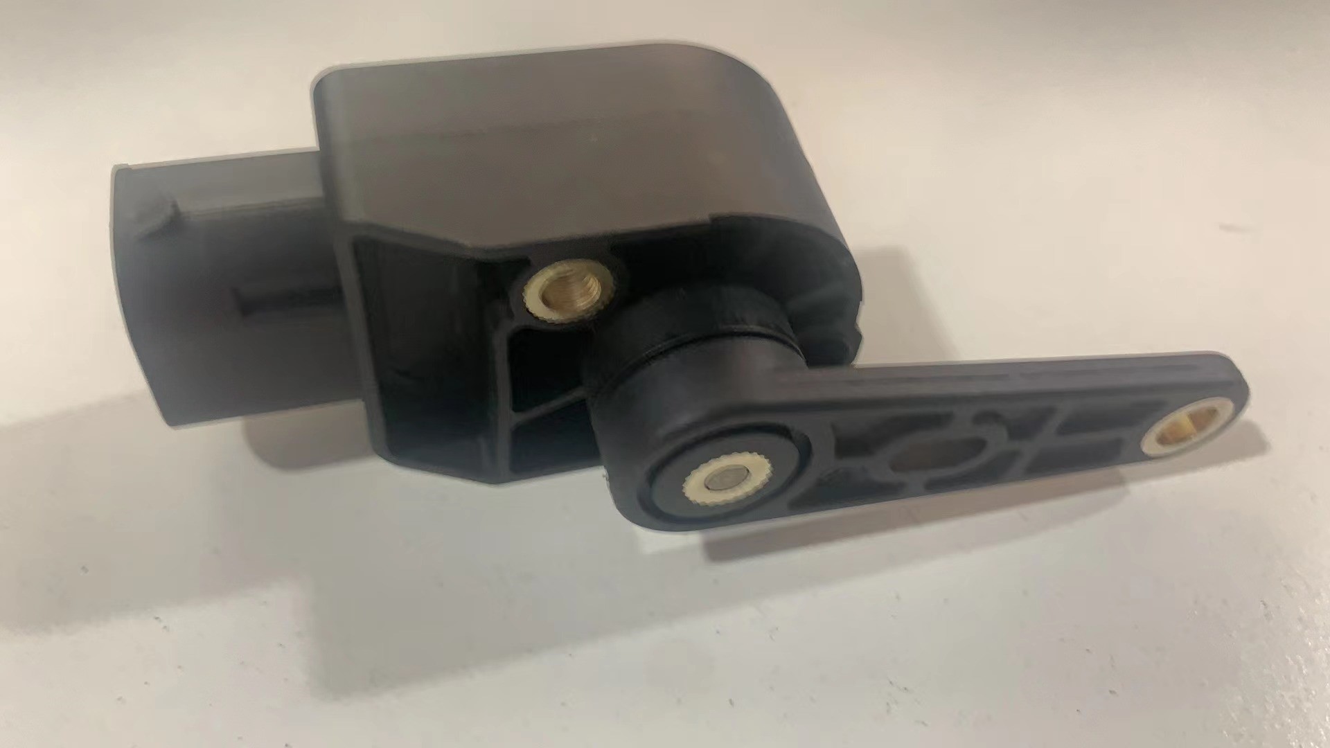 Front Vehicle Height Sensor