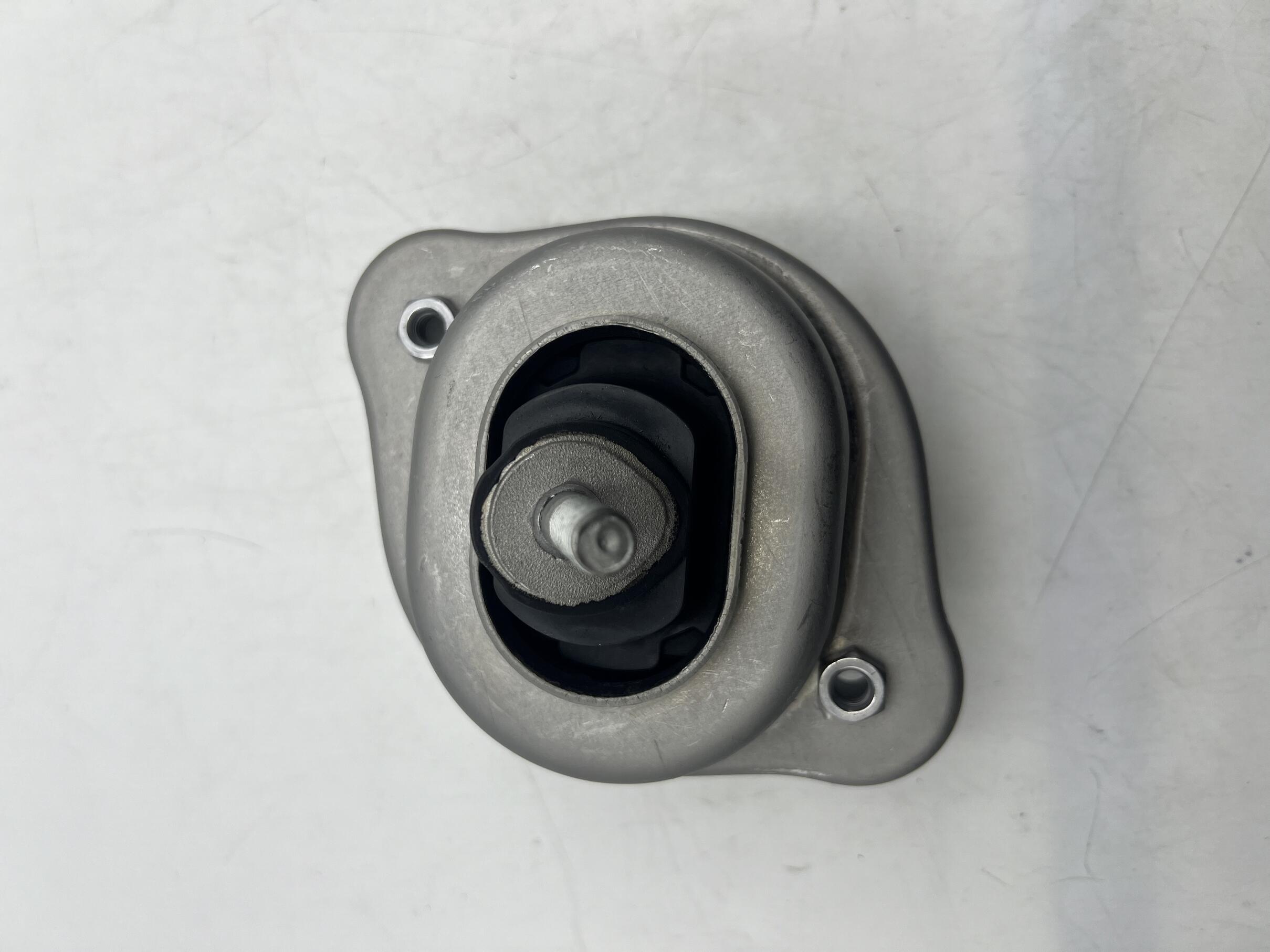 Engine Rubber Mounting Bracket