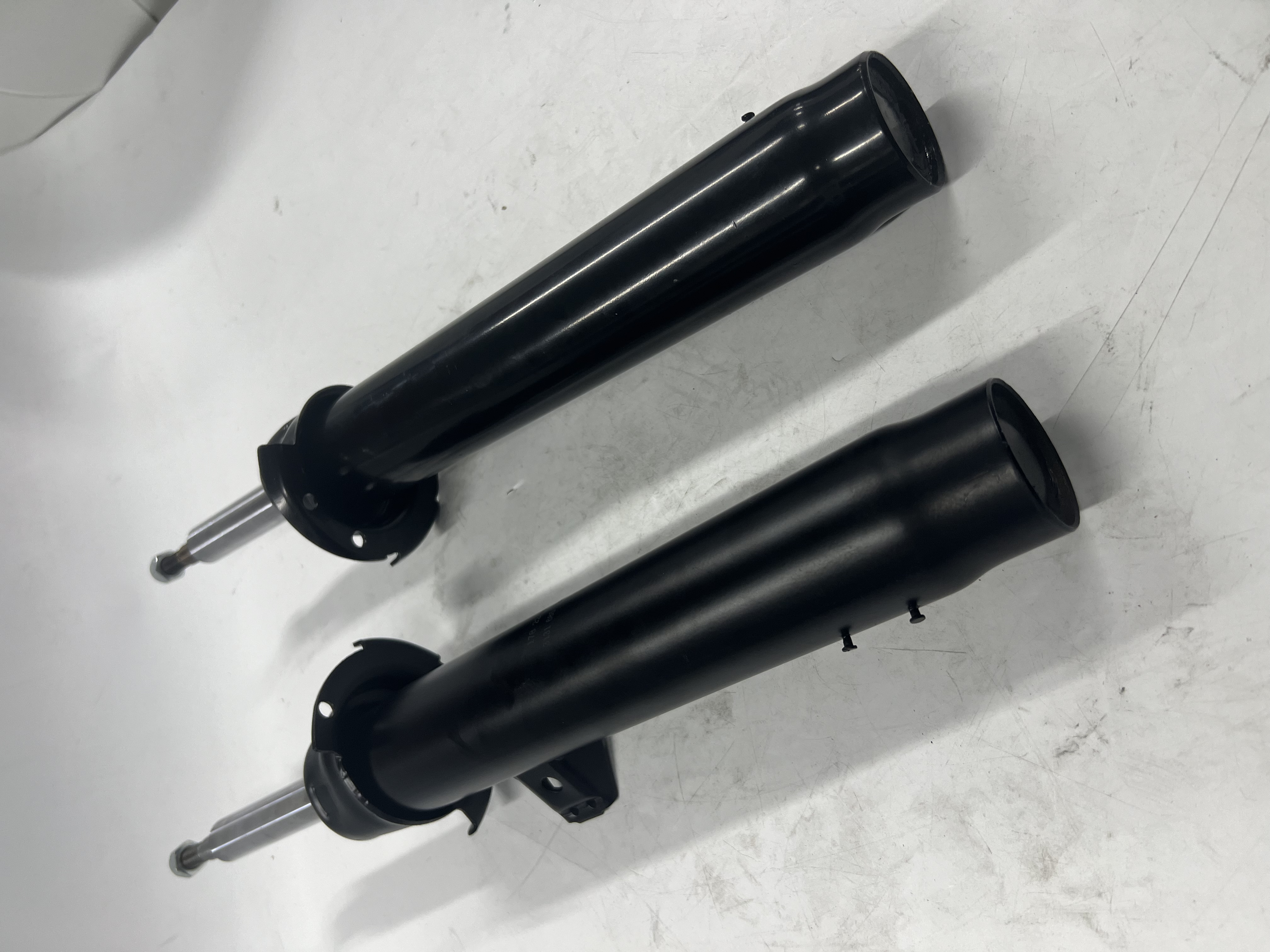 Front Shock Absorber Kit (2Items)