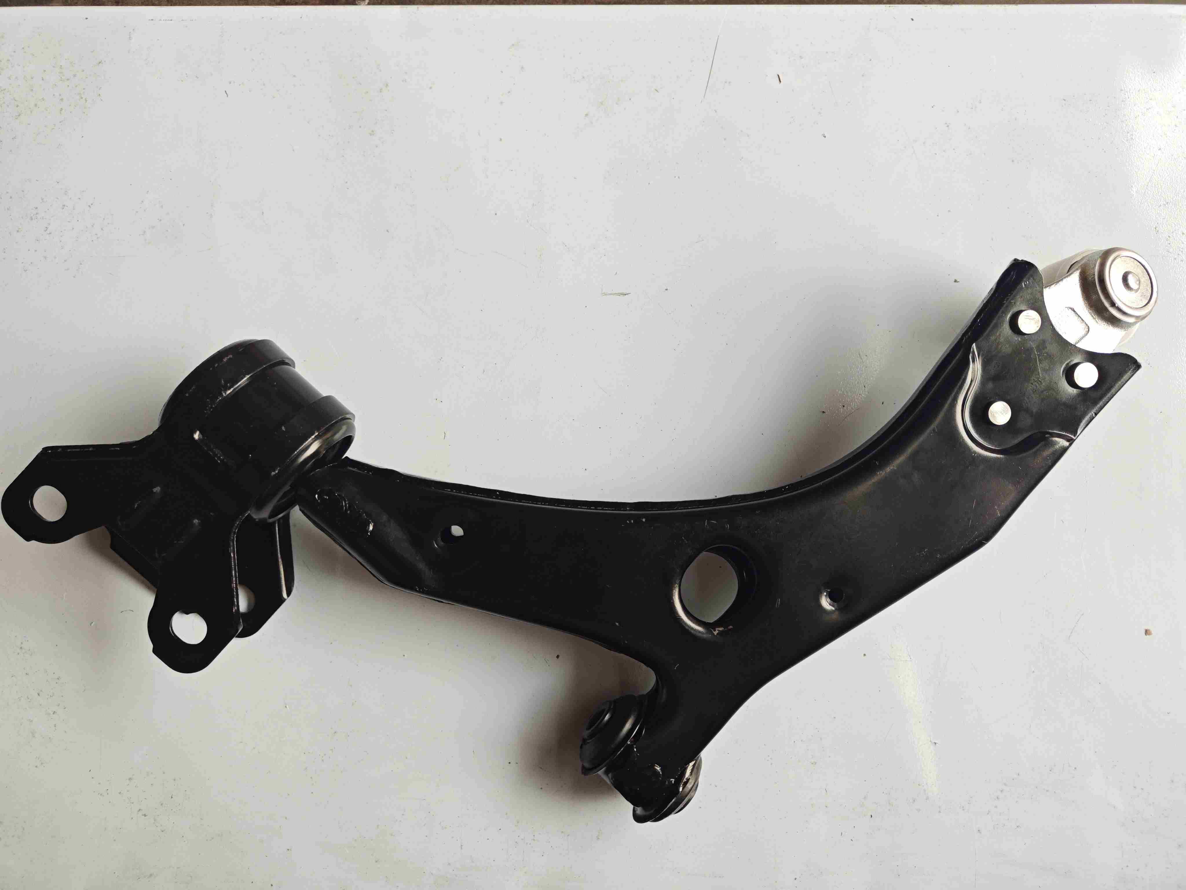 Right Front Swing Arm